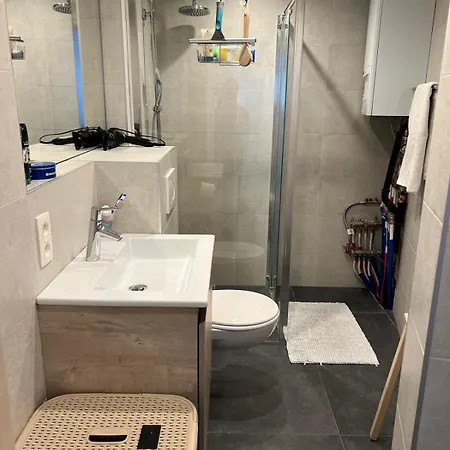 Toverpoort - Seperate In Shared *