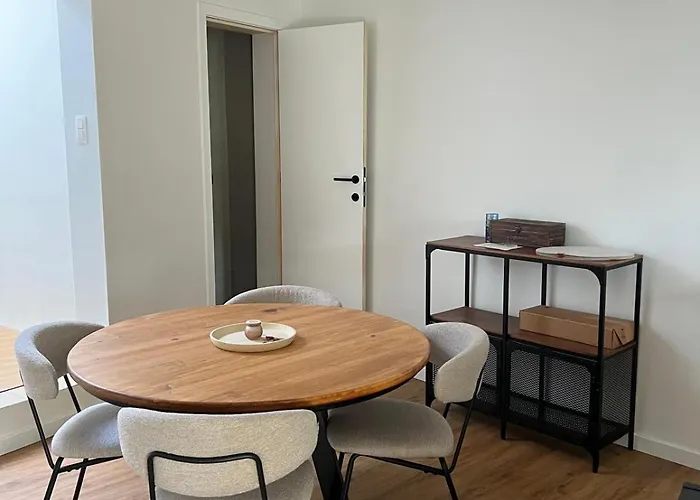 Toverpoort - Seperate In Shared * Gand