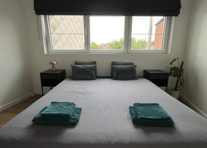 Toverpoort - Seperate In Shared *