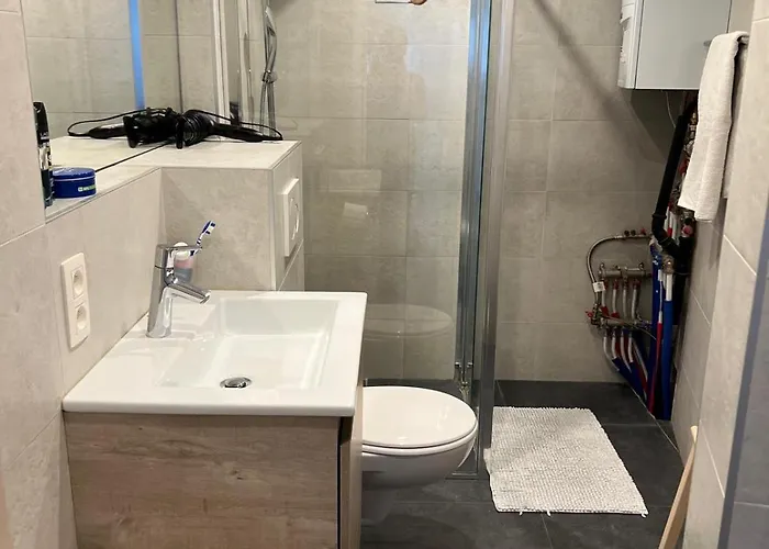 Toverpoort - Seperate In Shared *